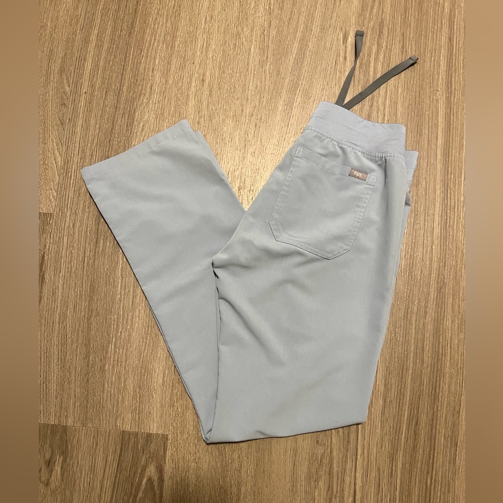 FIGS Dusty Blue Livingston Women’s Scrub Pant
